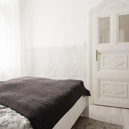 Διαμέρισμα Cosy Central