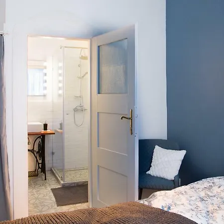 Cosy Central